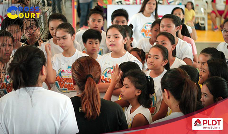 Alyssa Valdez Skills Camp at Ateneo de Davao University 2016