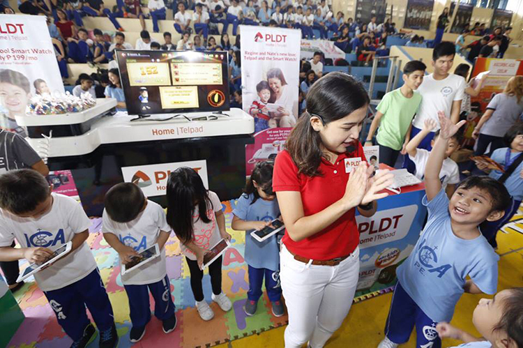 Nickelodeon Takes Over Your School with #PLDTHOMETelpad