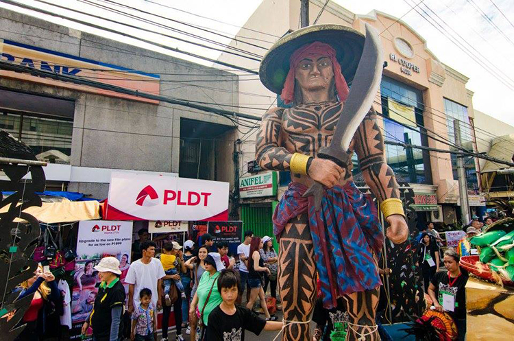 PLDT HOME Fibr presents Dinagyang 2017