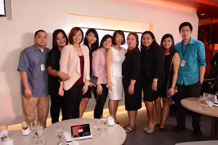 PLDTHOME_Weng AquThe PLDT Customer Care Business Development teamino2